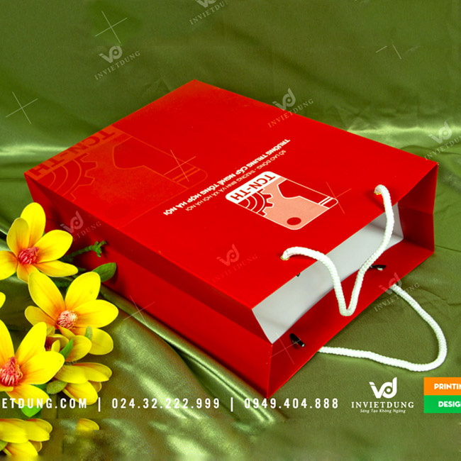 Túi giấy trường Trung cấp nghề tổng hợp Hà Nội