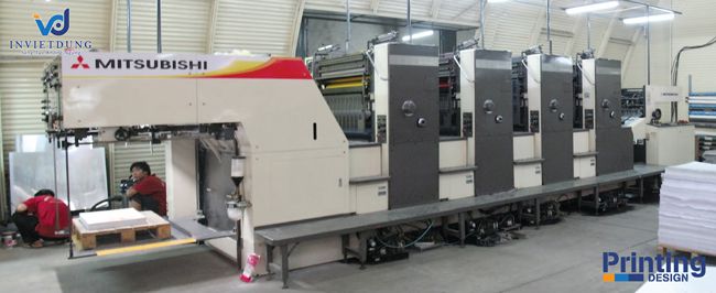 Hệ thống máy in hiện đại tại xưởng In Việt Dũng ở Hà Nội