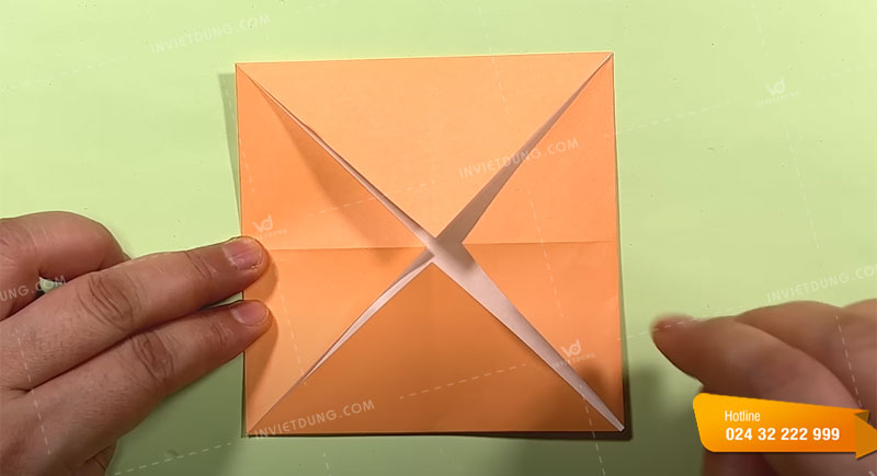 Gấp phần đế hộp giấy