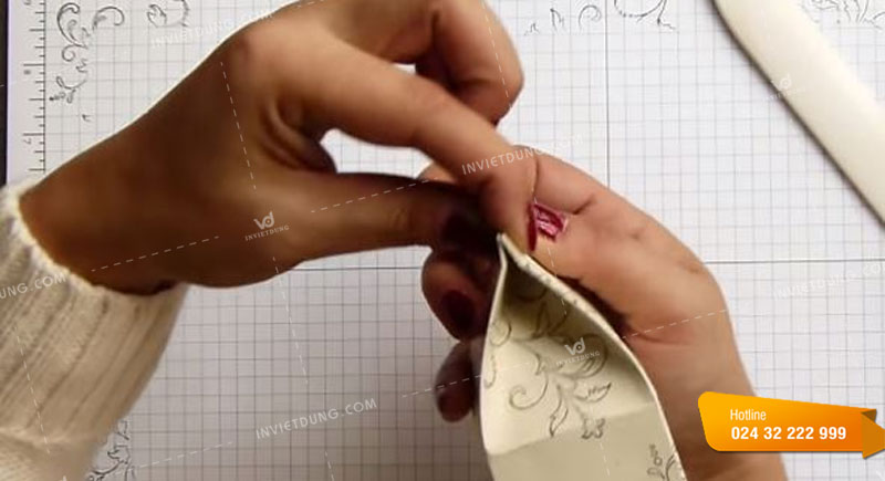 Cách gấp túi giấy handmade tại nhà đơn giản bước 5