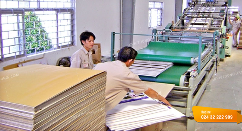 Máy bồi giấy carton là gì?