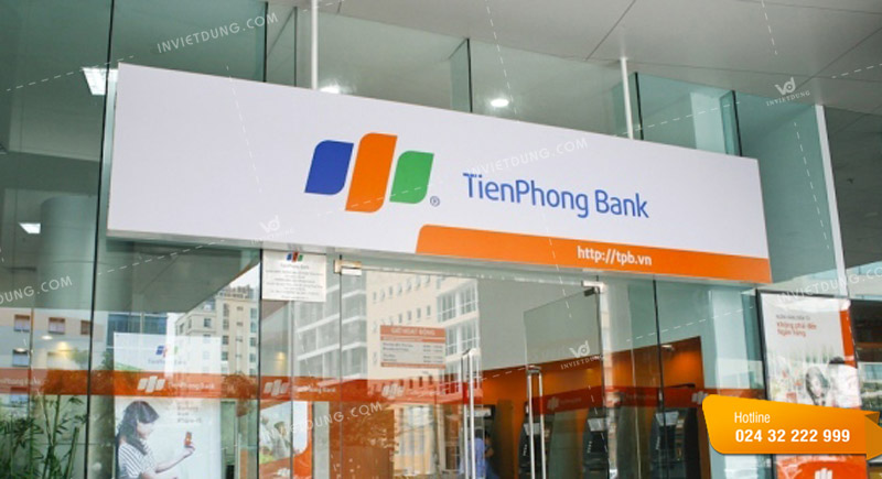 Decal 3M in bạt quảng cáo