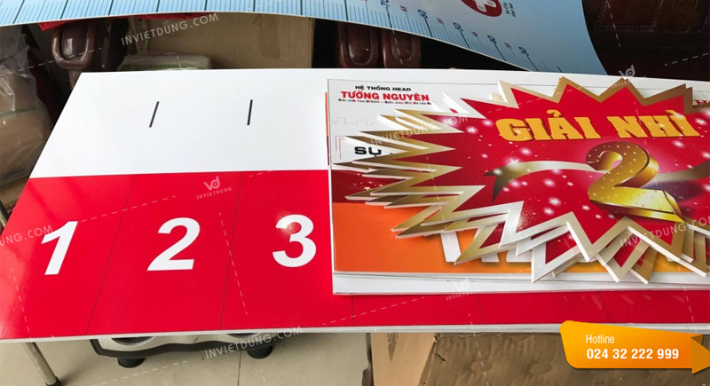 Mẫu decal dán formex đẹp 