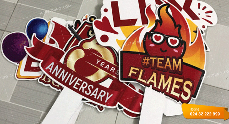 Mẫu hashtag cầm tay bằng decal dán formex đẹp