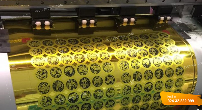 Ứng dụng của decal nhũ vàng hiện nay