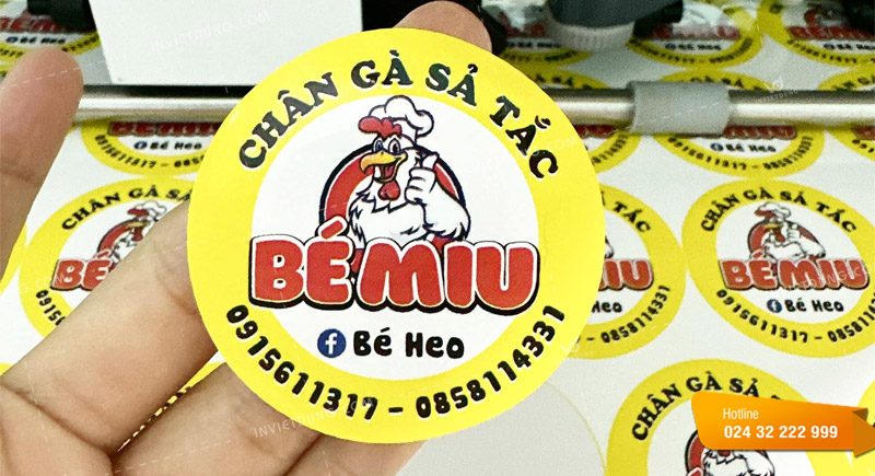 Mẫu tem nhãn dán đồ ăn vặt hình tròn