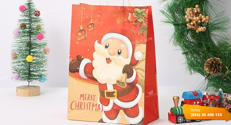 Mẫu túi giấy đựng quà tặng giáng sinh