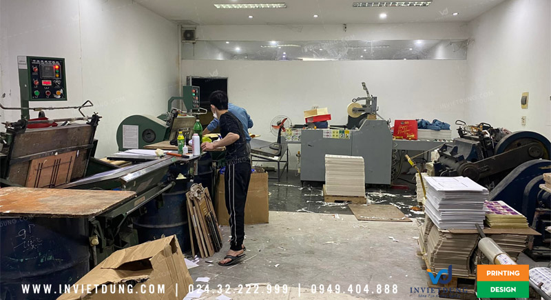 Hệ thống máy móc hiện đại, đáp ứng mọi nhu cầu in hộp của khách hàng