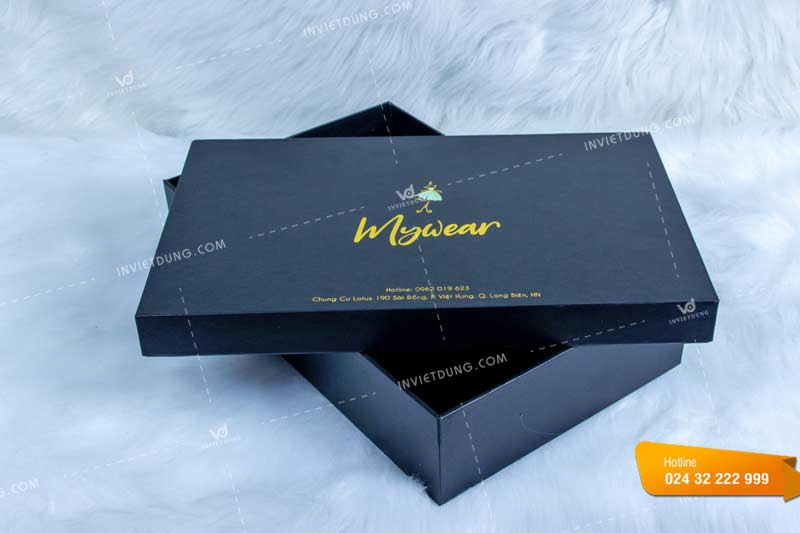 Mẫu hộp cứng đựng quần áo thương hiệu Myaear