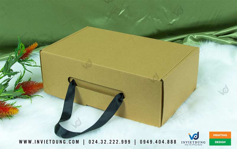 Mẫu hộp carton đựng quần áo