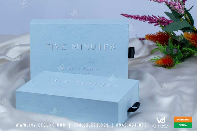 Mẫu hộp cứng đựng kính thương hiệu Five Minutes