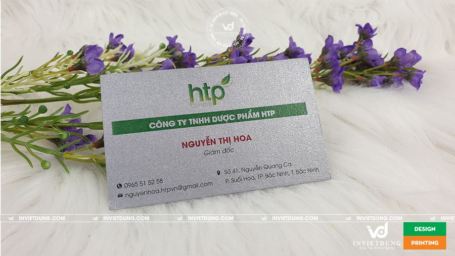 Mẫu card visit được gia công phủ UV sang trọng