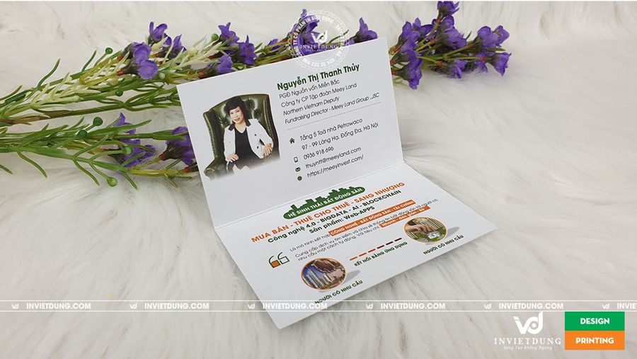 in card visit gấp đôi ép nhũ của công ty BĐS Meeyland