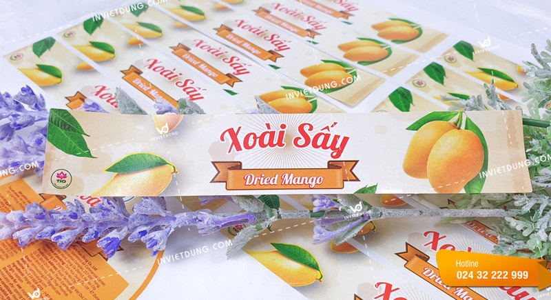 In nhãn decal dán trên bao bì đựng xoài sấy
