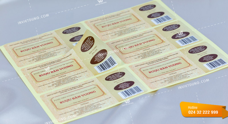 In sticker dán chai rượu cho thương hiệu Rượu Bàn Vương