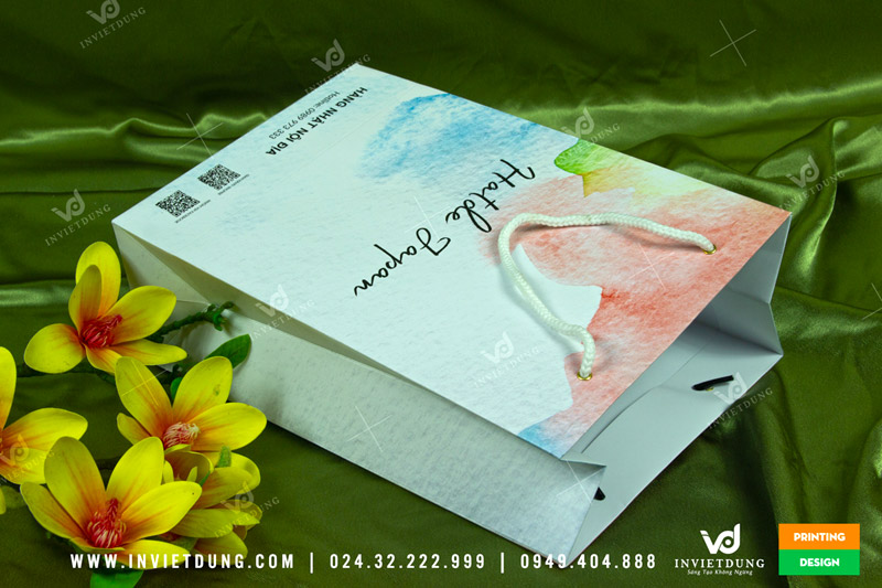 Mẫu túi giấy đựng mỹ phẩm nội địa Nhật