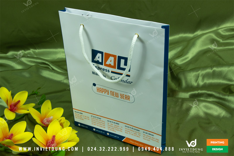 Mẫu túi giấy cho đơn vị vận chuyển AAL Express