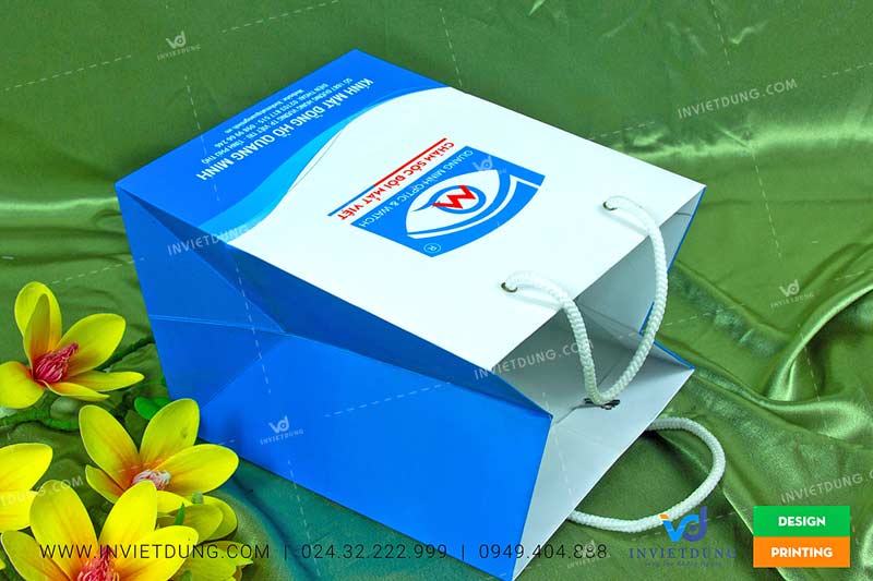 Mẫu túi giấy cho Kính mắt đồng hồ Quang Minh