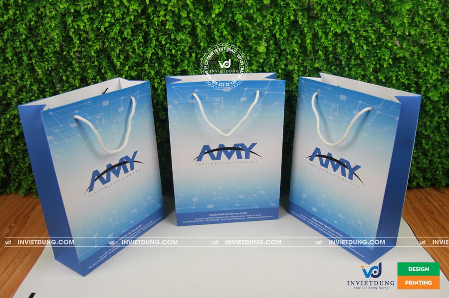 In túi giấy đựng quần áo đẹp giá rẻ tại Hà Nội